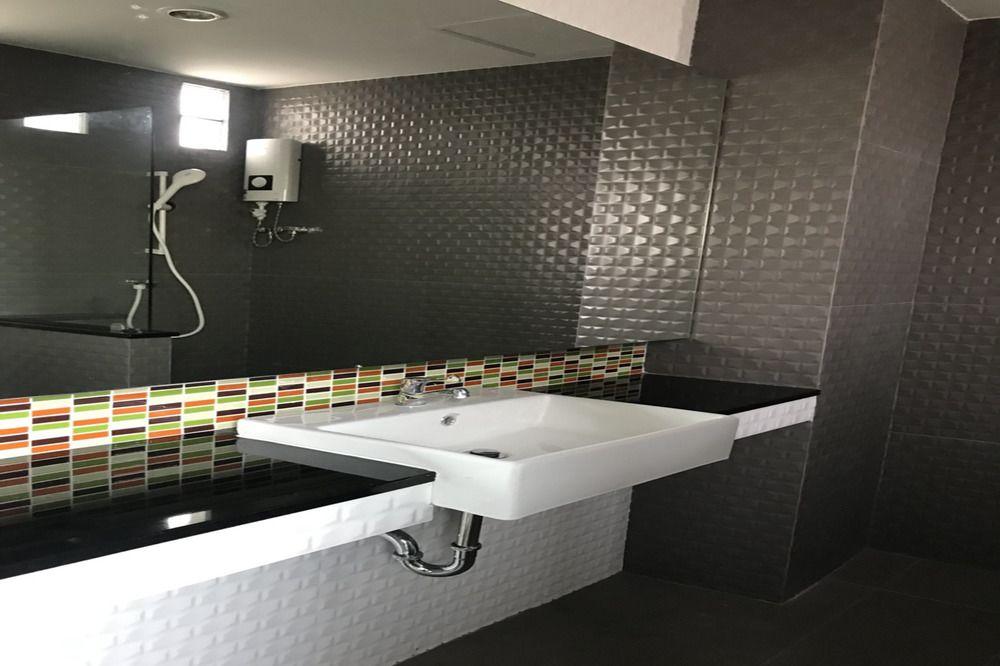 Lopburi Residence Hotel Luaran gambar